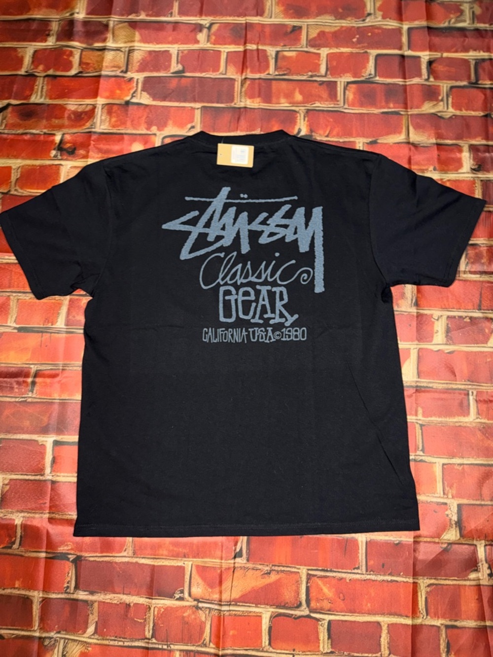 Brand New Stussy Short Sleeve “Classic Gear” T Shirt Men’s Large - Picture 6 of 7